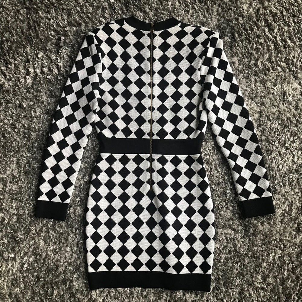 BALMAIN Two-Tone Intarsia-Knit Mini Dress - Picture 12 of 16